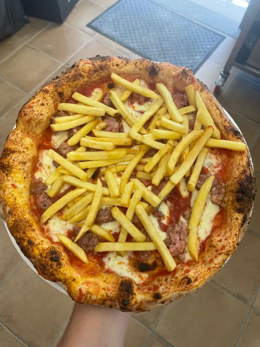 Salsiccia o Würstel e Patatine